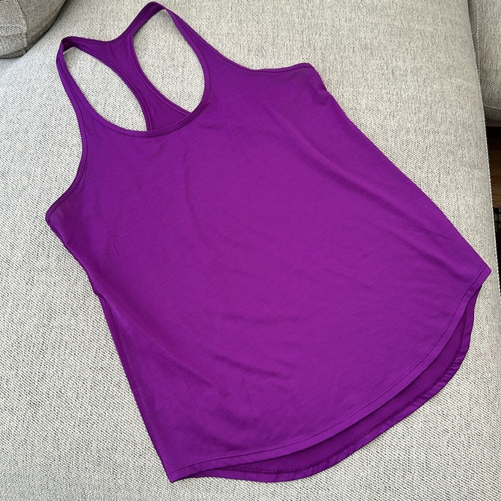 Lululemon razorback tank